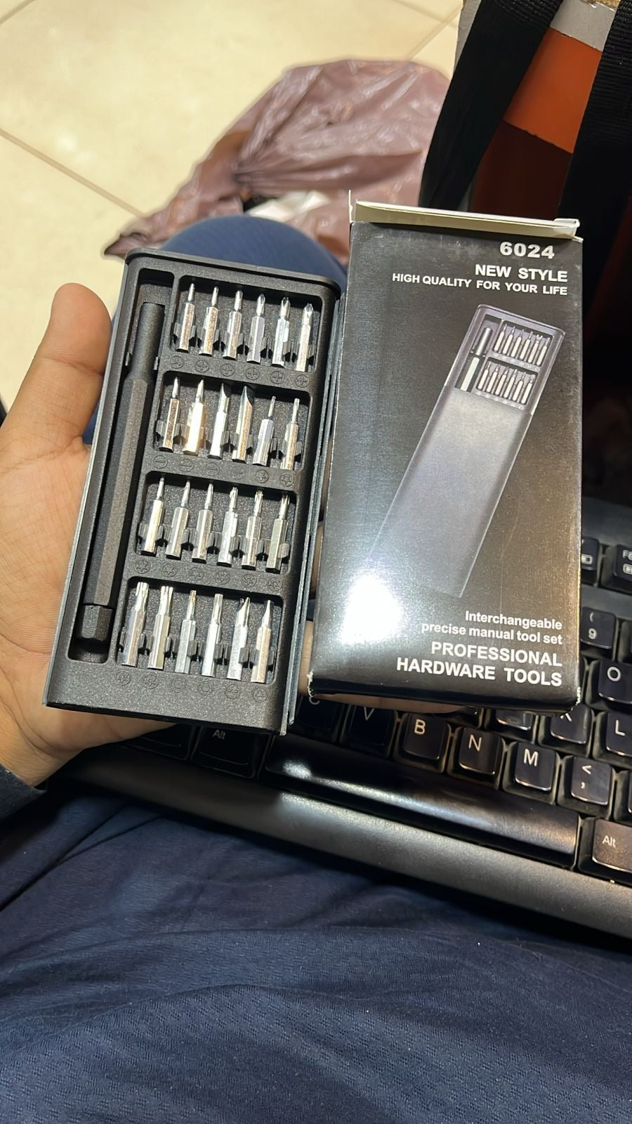 24 in 1 Magnetic Screwdriver Bit Set | Repair Kit